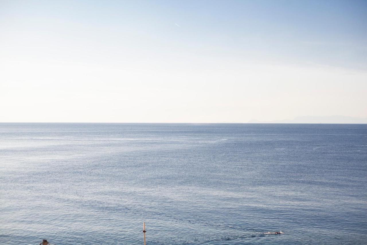 Sea Side Rooms Rhodes City Exterior foto
