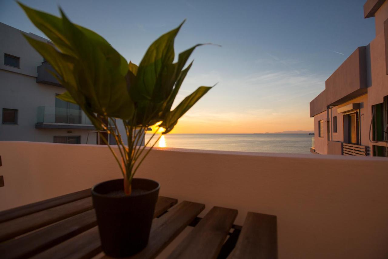 Sea Side Rooms Rhodes City Exterior foto